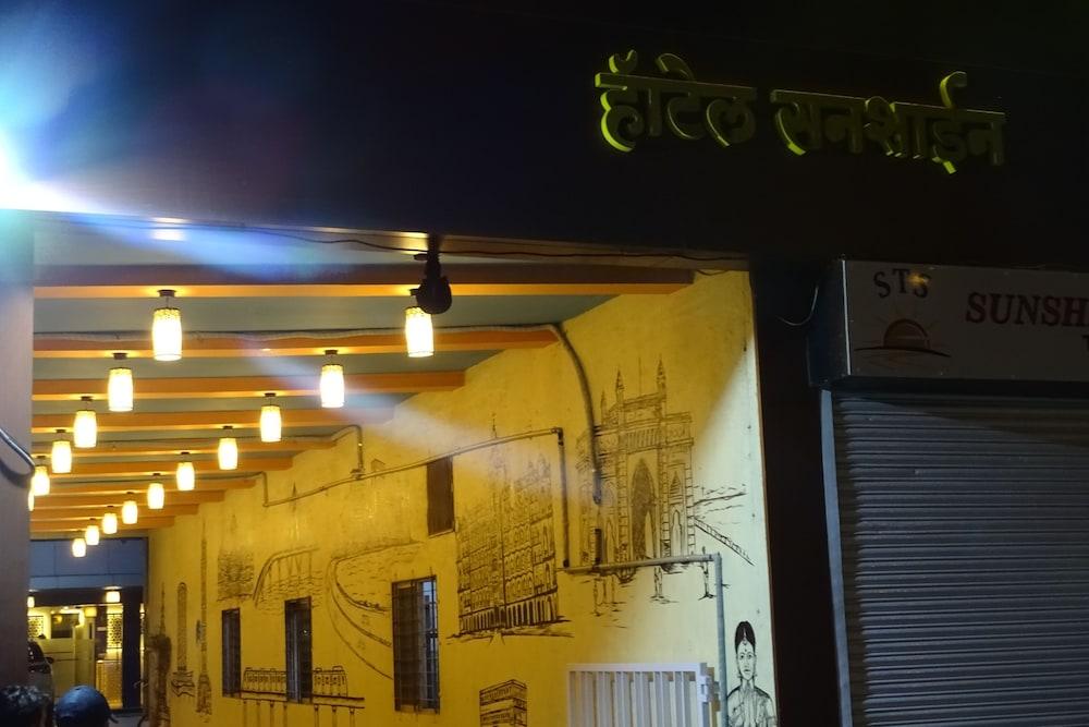 Hotel Sunshine Airport Mumbai Kültér fotó