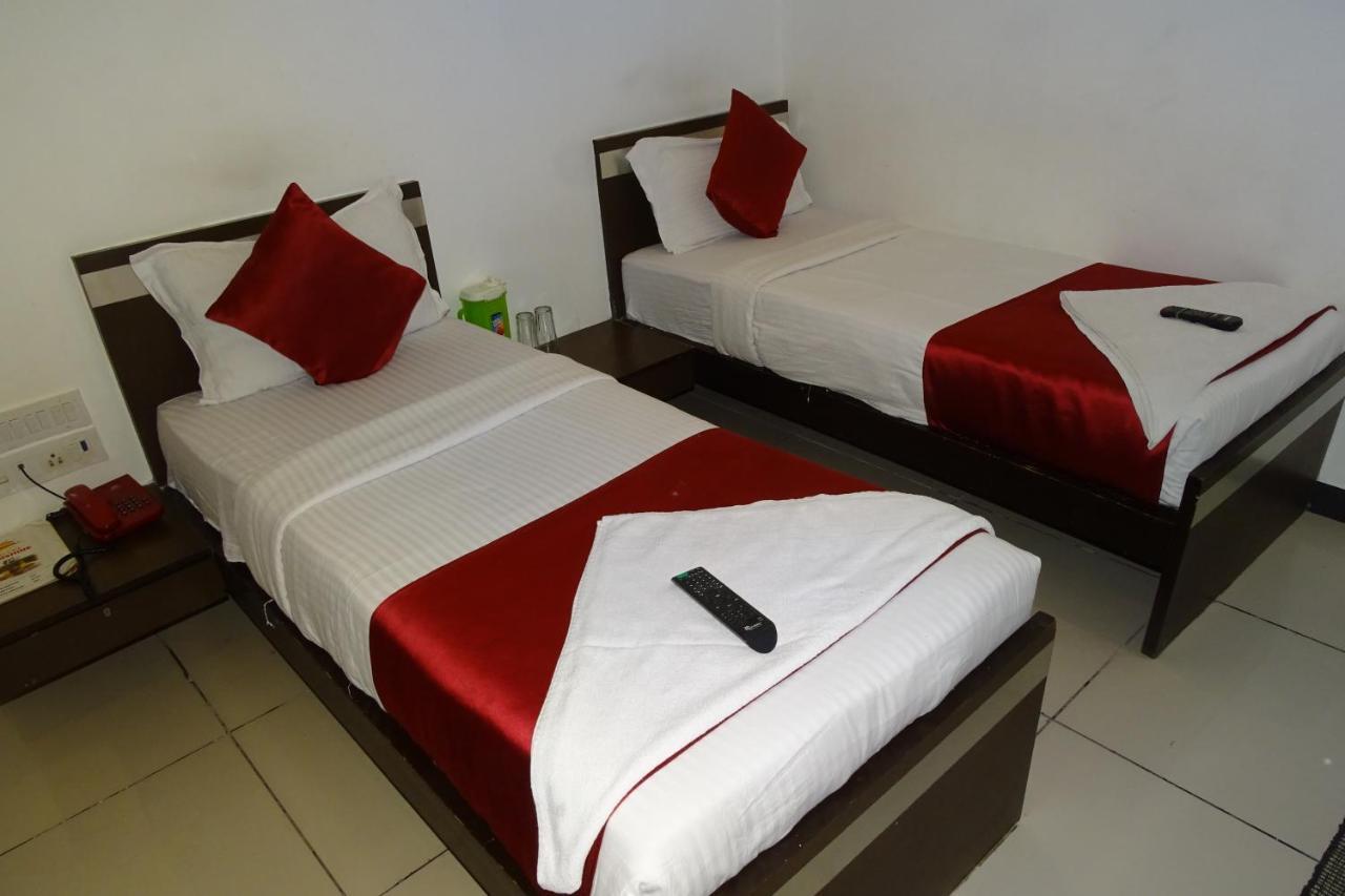 Hotel Sunshine Airport Mumbai Kültér fotó